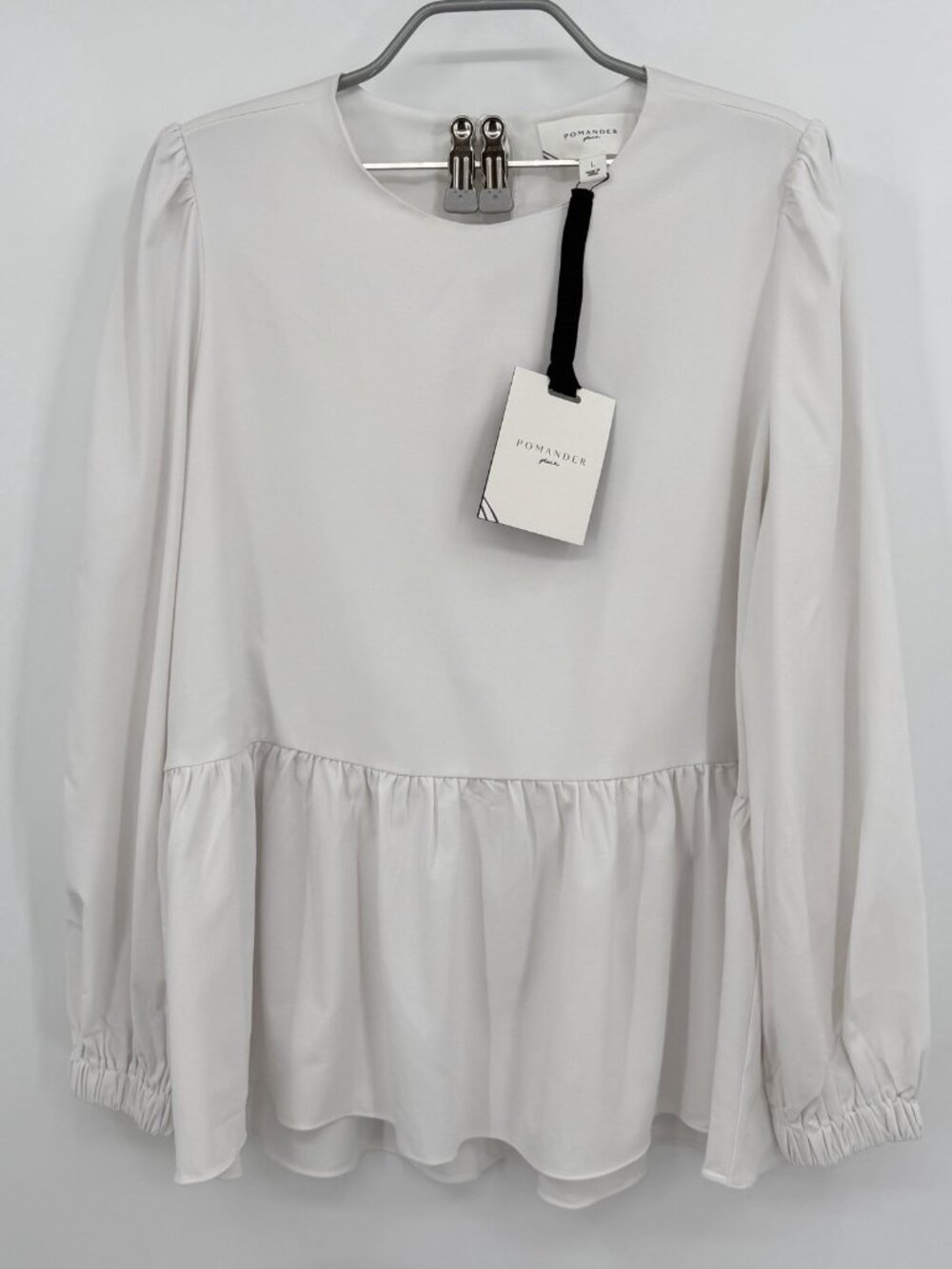 Pomander Place by Tuckernuck White Carlota Peplum Blouse size L Large